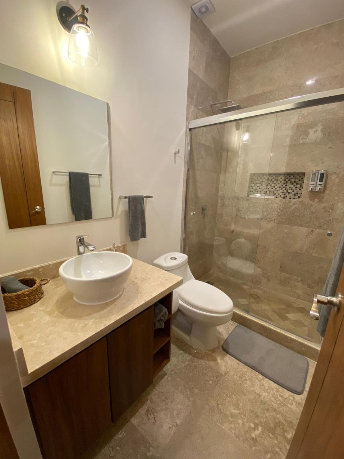 Luxury 2 Bedroom Apt 3 Min Away From The Boardwalk/Malecon لاباز المظهر الخارجي الصورة