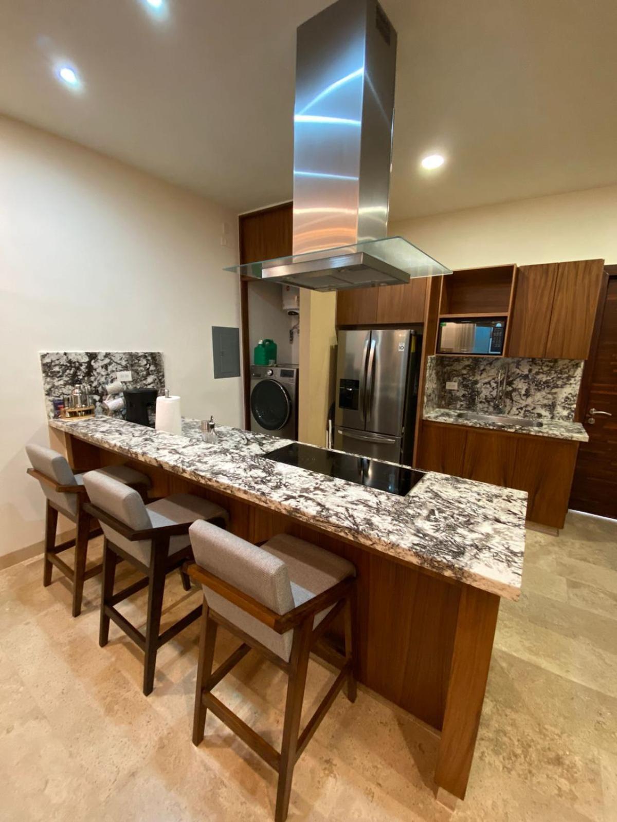 Luxury 2 Bedroom Apt 3 Min Away From The Boardwalk/Malecon لاباز المظهر الخارجي الصورة